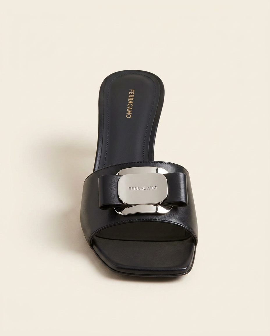 Vara Bow Flat Slide — Black