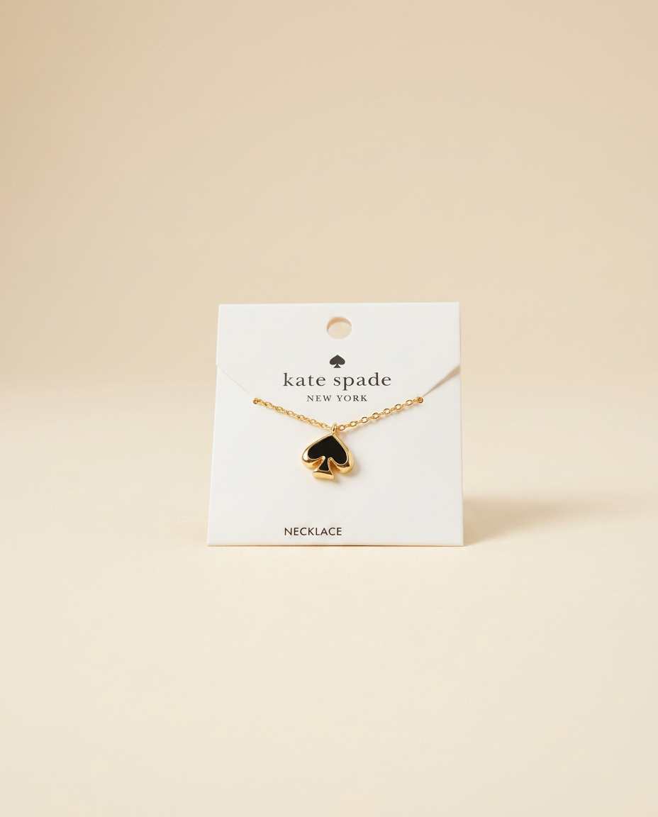 Everyday Spade Pendant Necklace — Gold